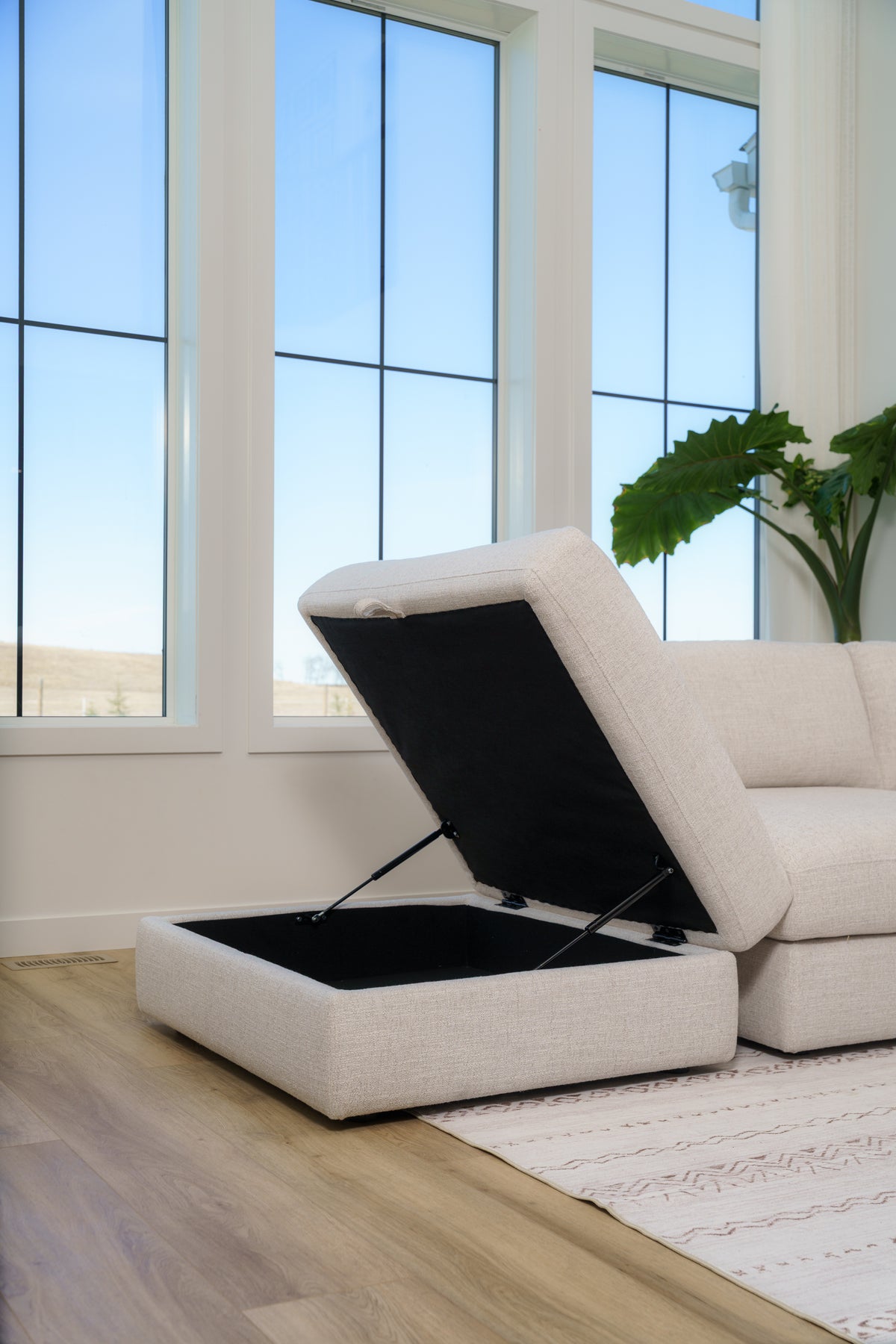 Juniper L Shape + Ottoman (5pc)